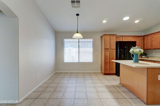 319 W Holstein Trail, San Tan Valley, AZ 85143