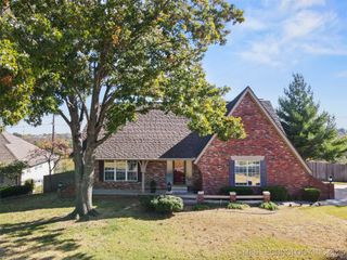 6279 S Hudson Avenue, Tulsa, OK 74136