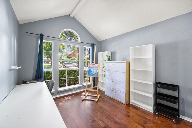 2818 Glen Ridge Drive, Arlington, TX 76016