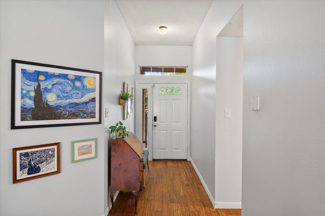 2818 Glen Ridge Drive, Arlington, TX 76016