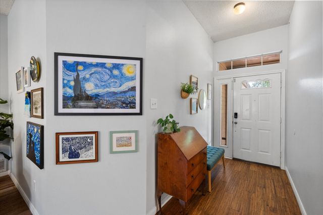 2818 Glen Ridge Drive, Arlington, TX 76016