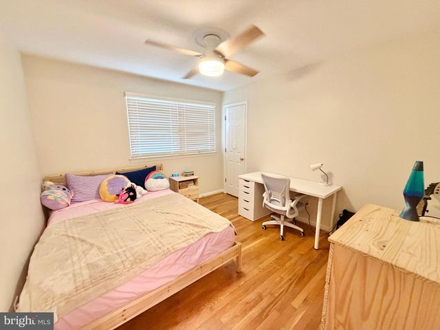 8467 THAMES ST, Springfield, VA 22151