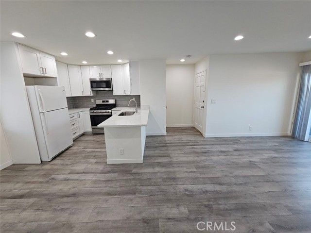 1120 Nicklett Avenue J, Fullerton, CA 92833