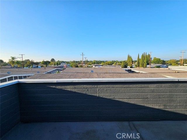 1120 Nicklett Avenue J, Fullerton, CA 92833