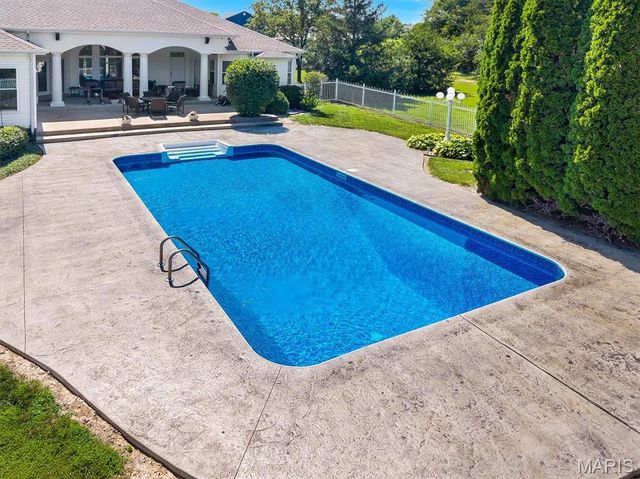 31 Raven Court, Wentzville, MO 63385