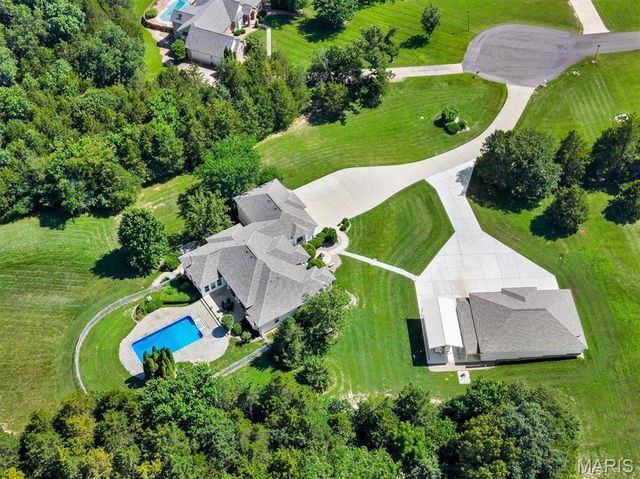 31 Raven Court, Wentzville, MO 63385