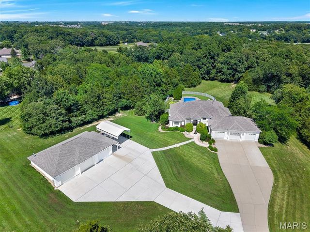 31 Raven Court, Wentzville, MO 63385