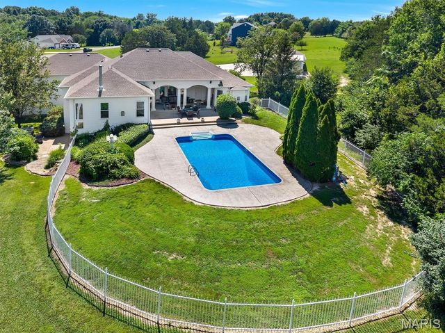 31 Raven Court, Wentzville, MO 63385