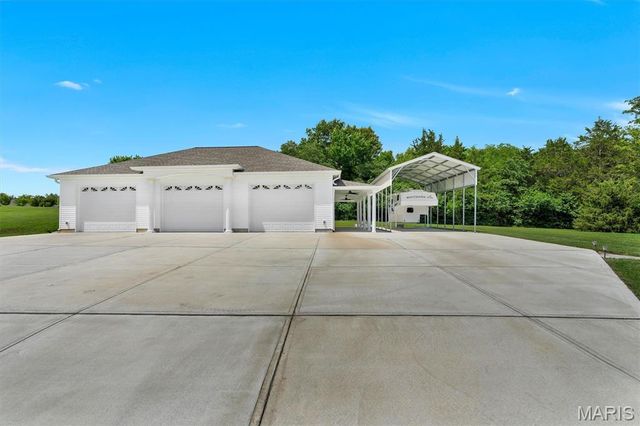 31 Raven Court, Wentzville, MO 63385