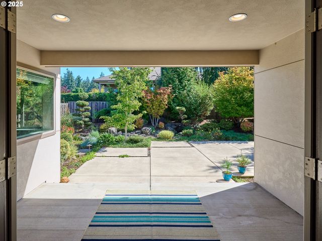 500 YAPA Dr, Silverton, OR 97381