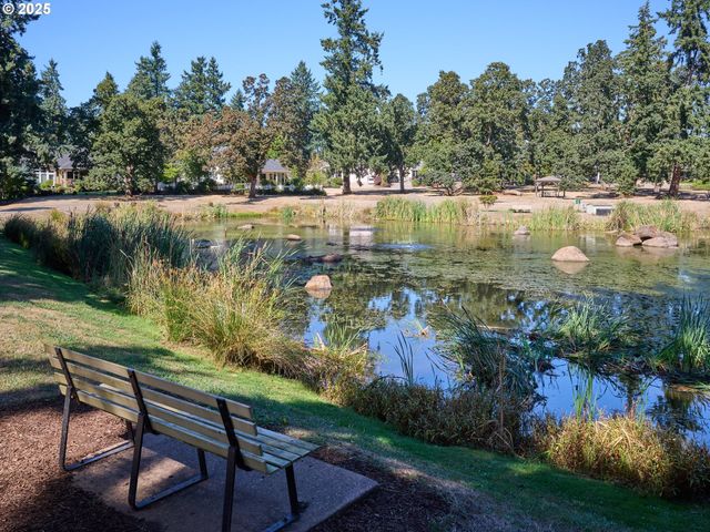 500 YAPA Dr, Silverton, OR 97381