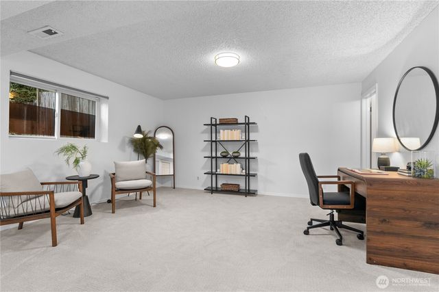 16232 122nd Avenue NE, Bothell, WA 98011