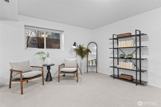 16232 122nd Avenue NE, Bothell, WA 98011