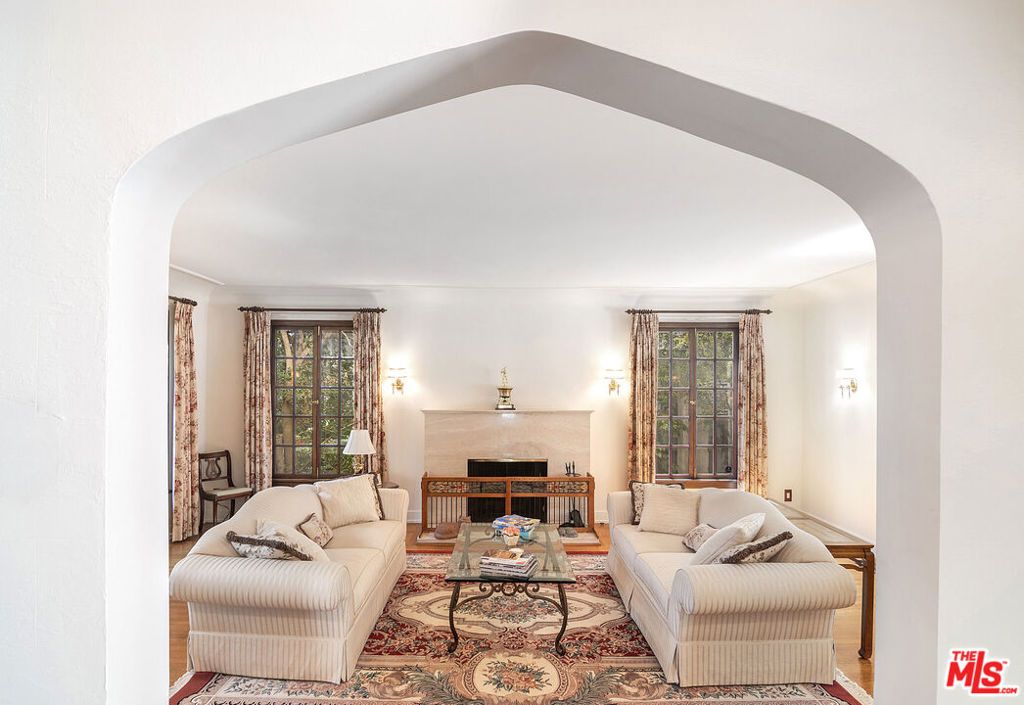 531 N June Street, Los Angeles, CA 90004 — photo 4