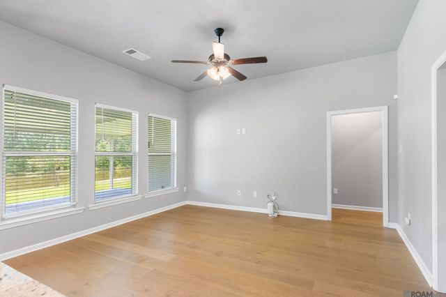 18081 Terraceside Dr, Prairieville, LA 70769