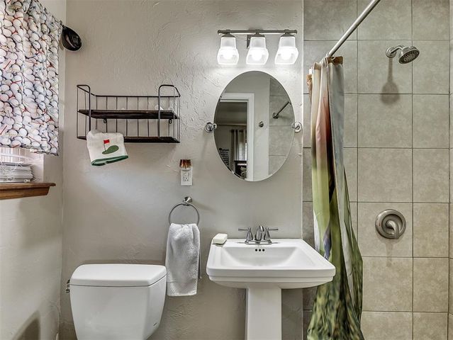 3516 Rolling Lane, Midwest City, OK 73110