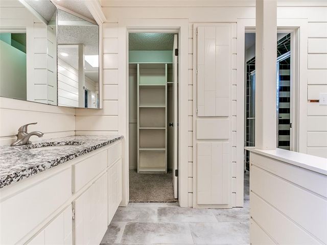 12004 Royal Coach Drive, Yukon, OK 73099