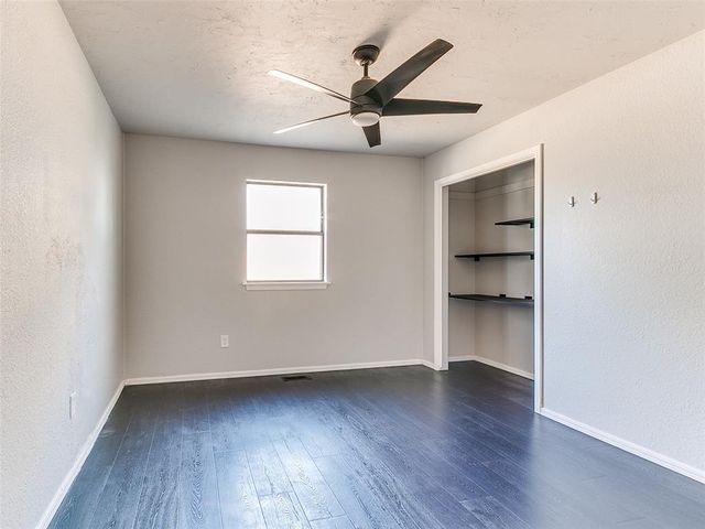 12004 Royal Coach Drive, Yukon, OK 73099