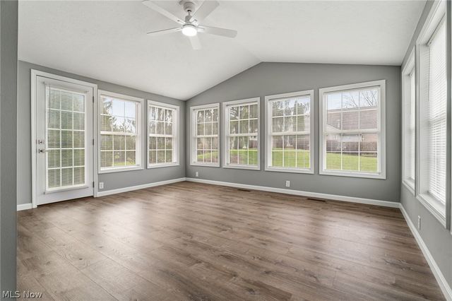 114 Ledbury Circle NE, Canton, OH 44721