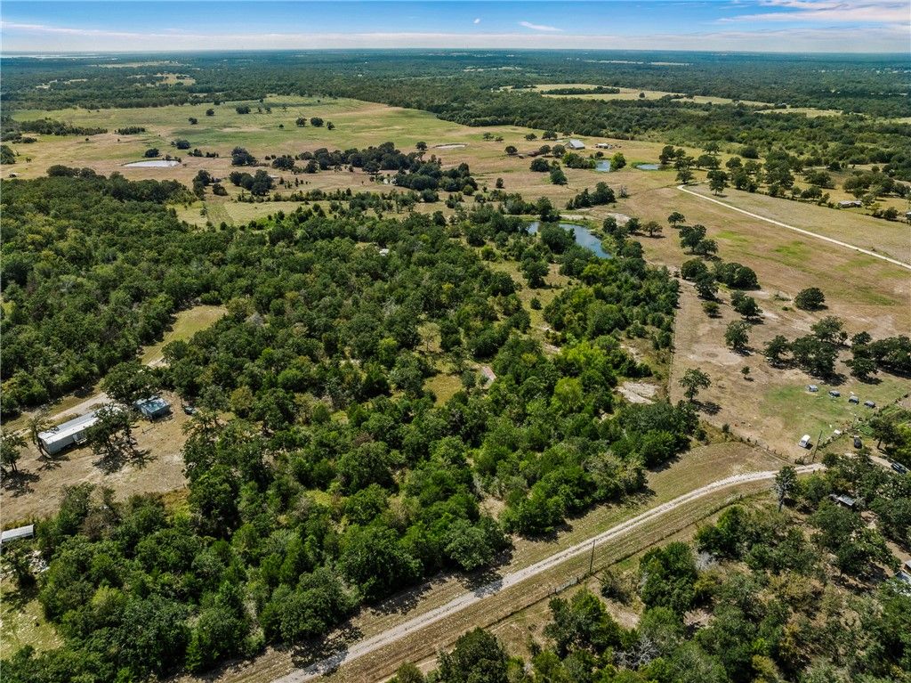 1470 Cedar Circle, Snook, TX 77878 — photo 4