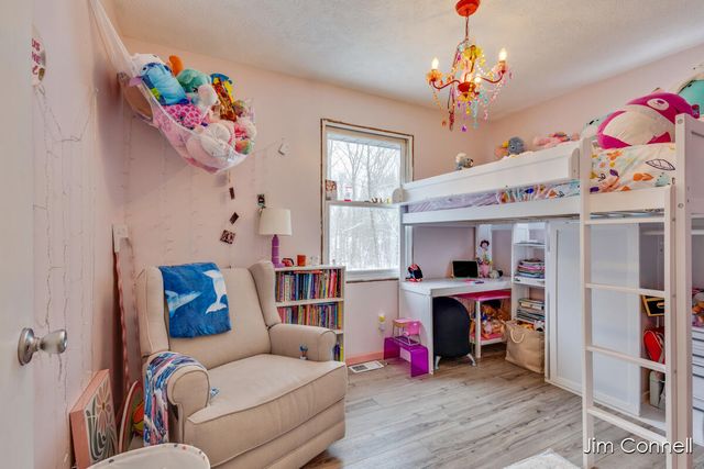 12189 Reyburn Drive NE, Sparta, MI 49345