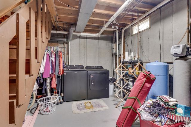 12189 Reyburn Drive NE, Sparta, MI 49345