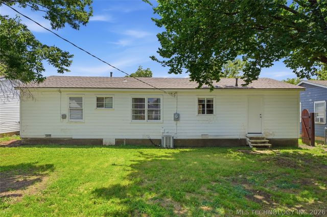 1921 W 49th Street, Tulsa, OK 74107