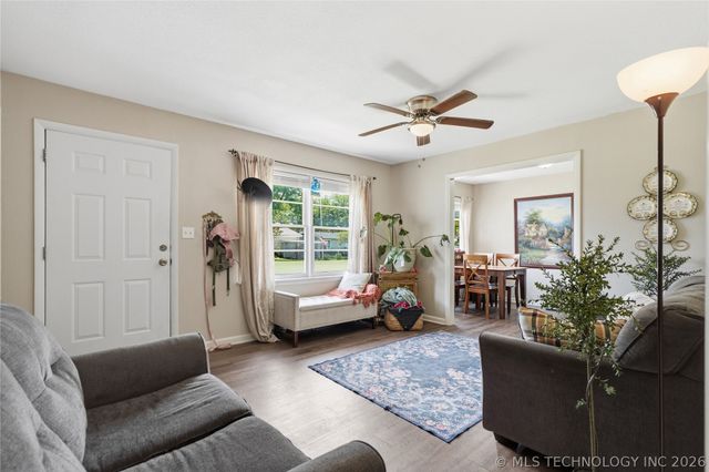 1921 W 49th Street, Tulsa, OK 74107