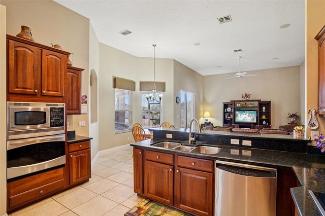 6114 TREMAYNE DRIVE, Mount Dora, FL 32757