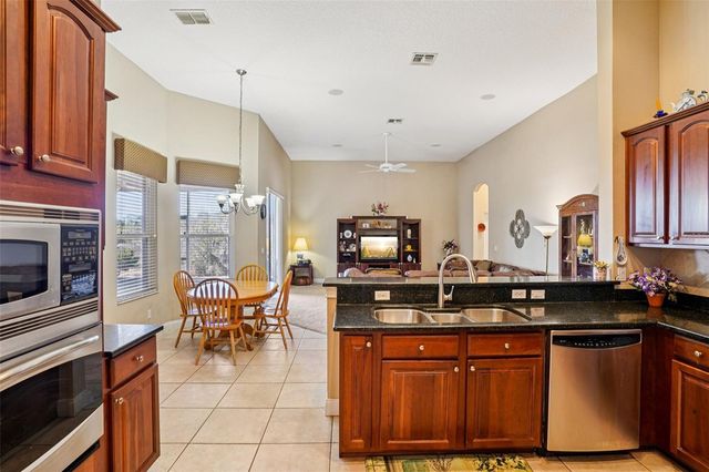 6114 TREMAYNE DRIVE, Mount Dora, FL 32757