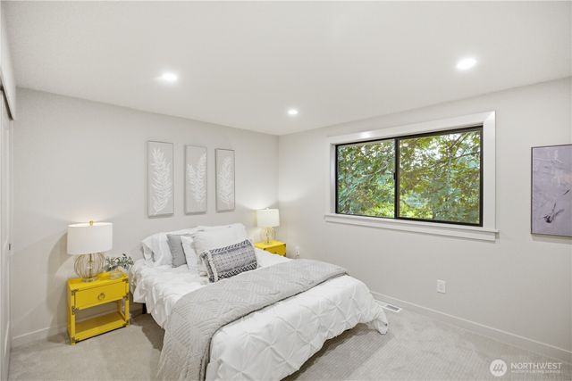 10703 126th Avenue NE, Kirkland, WA 98033