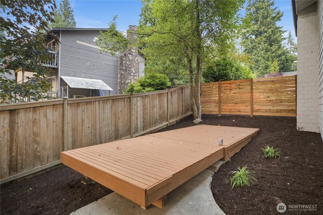 10703 126th Avenue NE, Kirkland, WA 98033