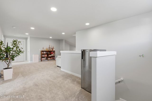 2450 W Victor Loop, Coeur D'alene, ID 83815