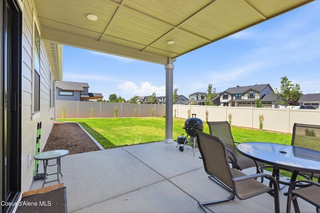 2450 W Victor Loop, Coeur D'alene, ID 83815