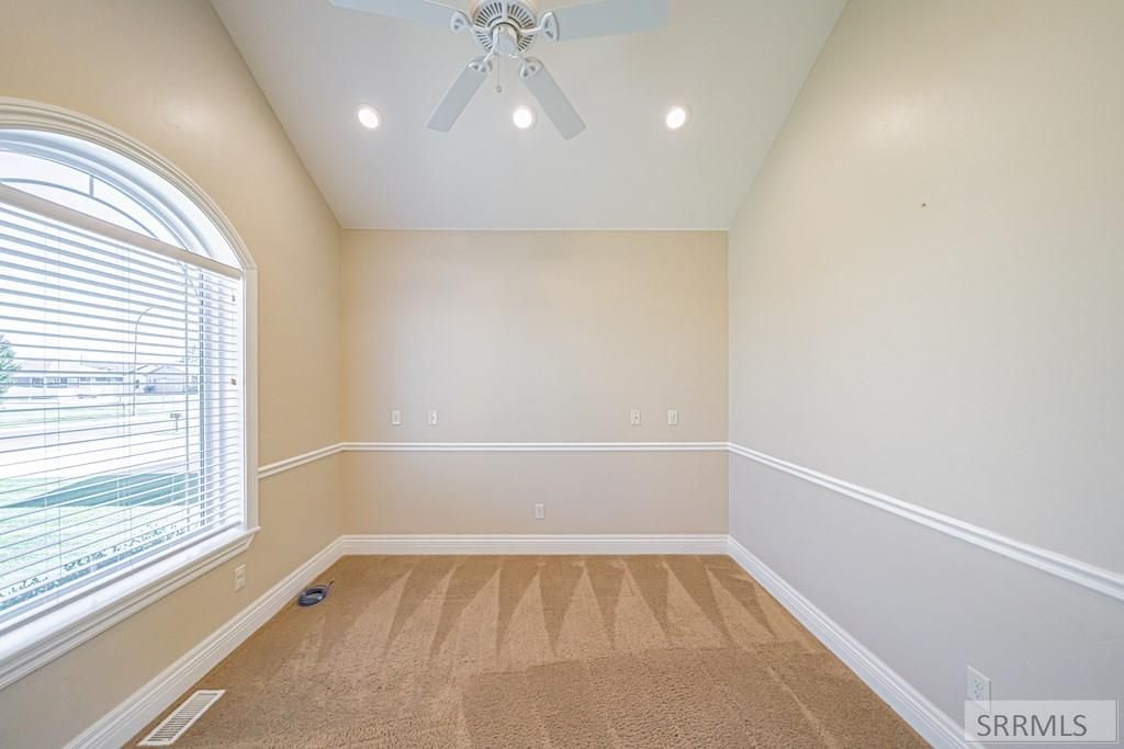 Image 8 of property listing at 1912 Lexington Avenue, Idaho Falls, ID 83404