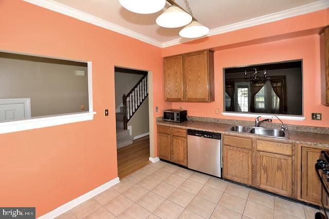 3726 HUNTLEY MEADOWS LN, Alexandria, VA 22306