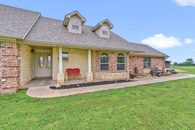 10142 W FM 1753, Savoy, TX 75479