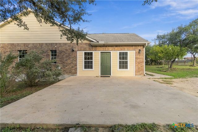 205 Homestead Road, Kyle, TX 78640