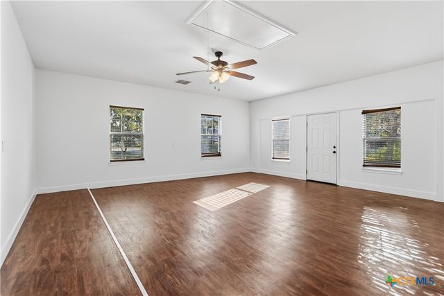205 Homestead Road, Kyle, TX 78640