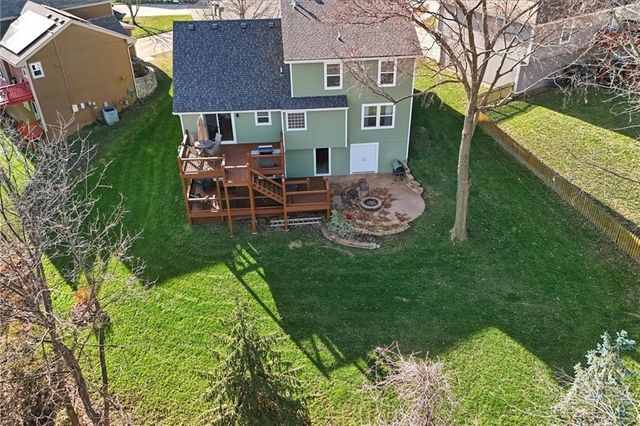 11910 N Charlotte Street, Kansas City, MO 64155