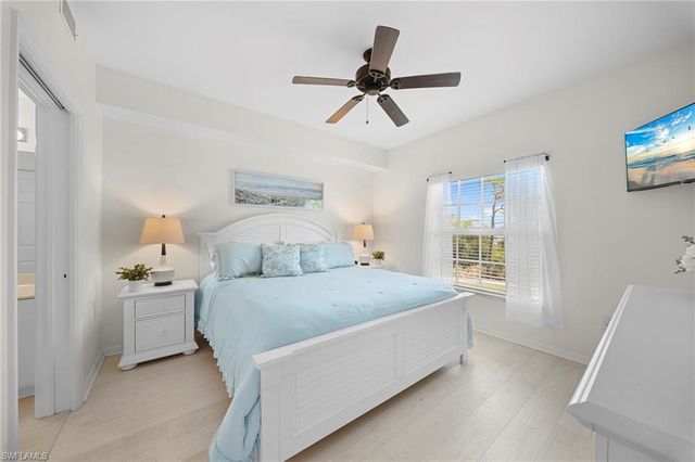 4455 Botanical Place CIR 305, Naples, FL 34112