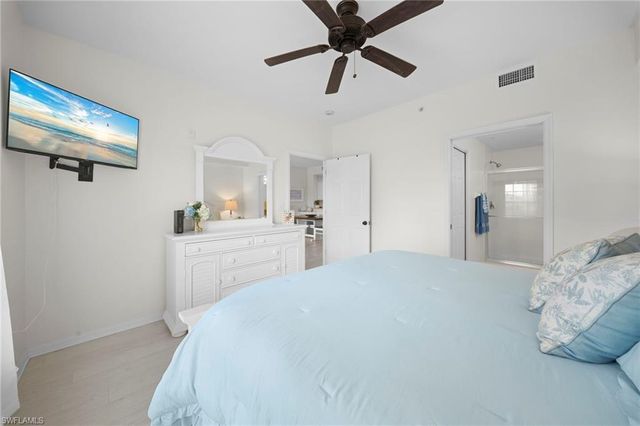 4455 Botanical Place CIR 305, Naples, FL 34112