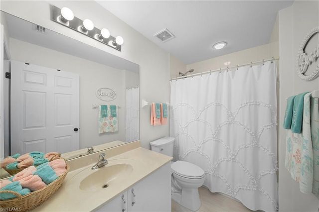 4455 Botanical Place CIR 305, Naples, FL 34112