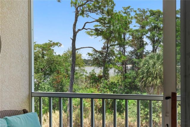 4455 Botanical Place CIR 305, Naples, FL 34112