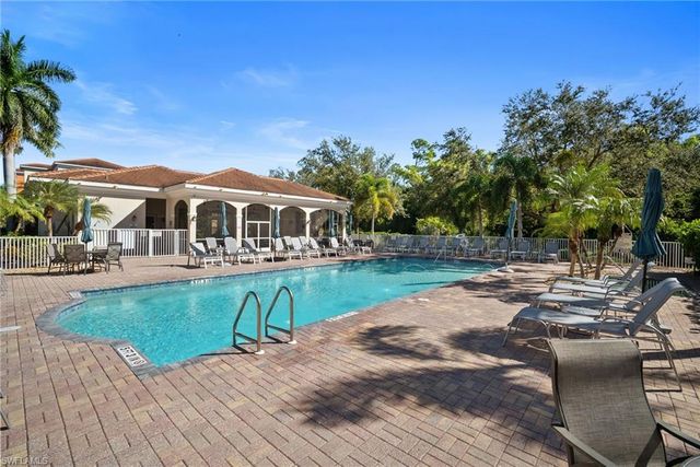 4455 Botanical Place CIR 305, Naples, FL 34112