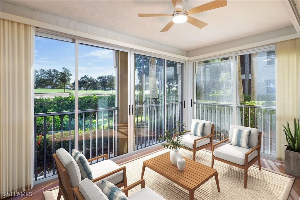 102 Tuscana CT 903, Naples, FL 34119