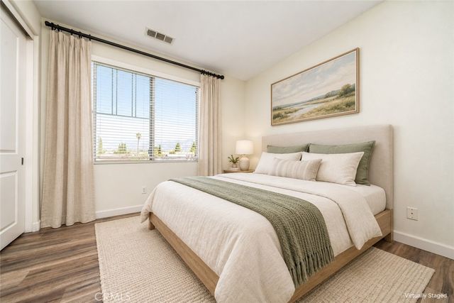 709 S Azusa Avenue B, Azusa, CA 91702