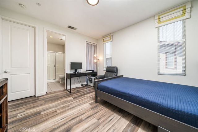 709 S Azusa Avenue B, Azusa, CA 91702