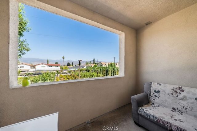 709 S Azusa Avenue B, Azusa, CA 91702