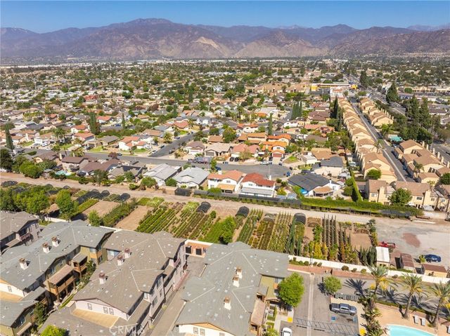 709 S Azusa Avenue B, Azusa, CA 91702